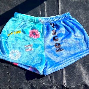 Penelope wildberry NEW fuzzy lounge shorts 10/12. 100% polyester material.